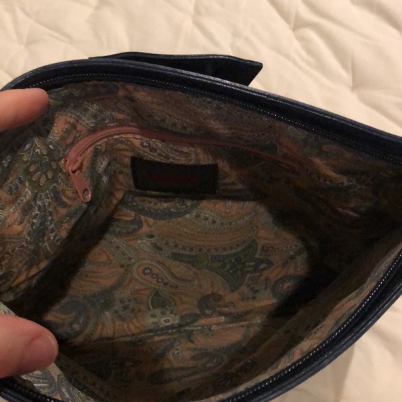 Navy blue Hobo clutch - Picture 5 of 5